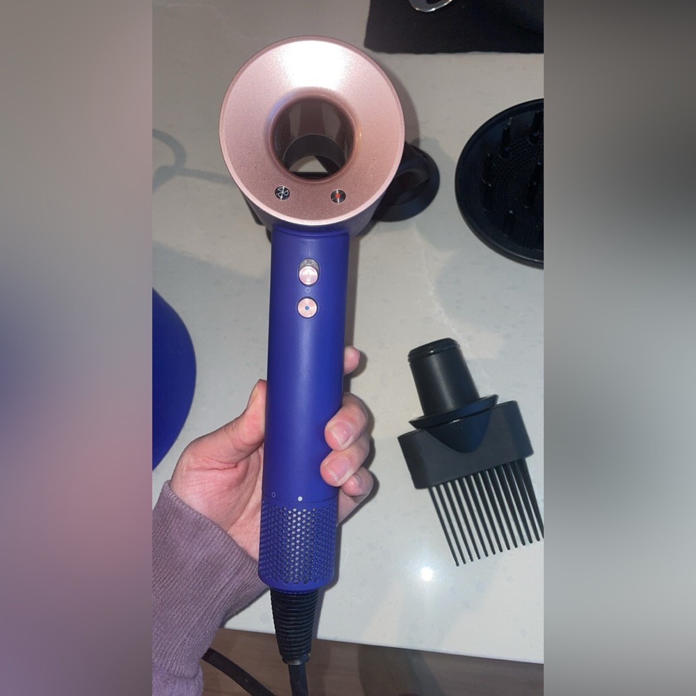 Dyson blow dryer